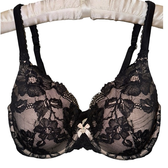 Victoria’s Secret Body by Victoria Lined Perfect Coverage Size 34DD - Picture 6 of 9